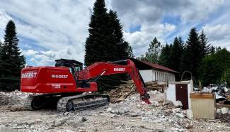 PHOTO-2025-11-26-13-39-42 8.jpg